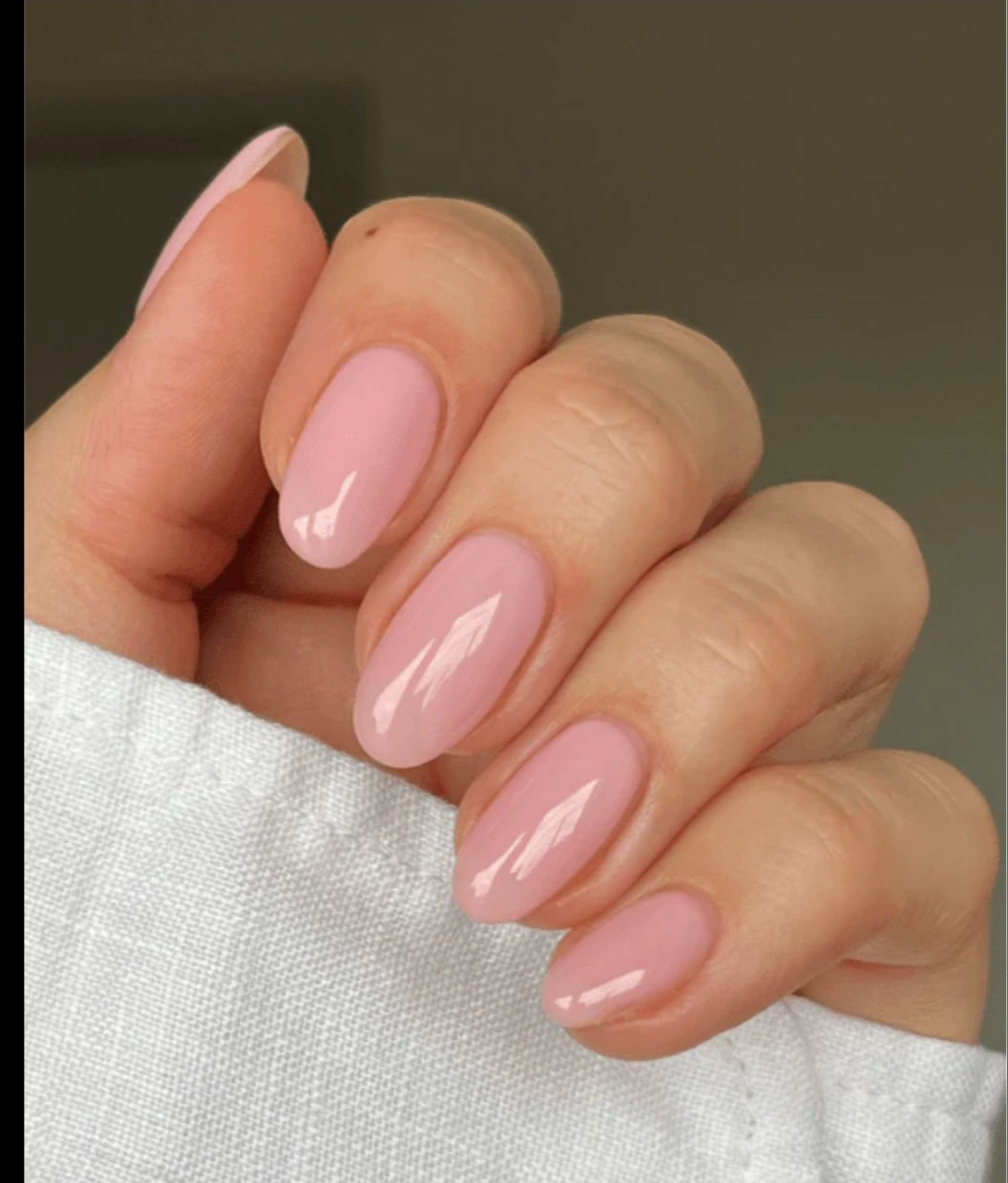 Nails80