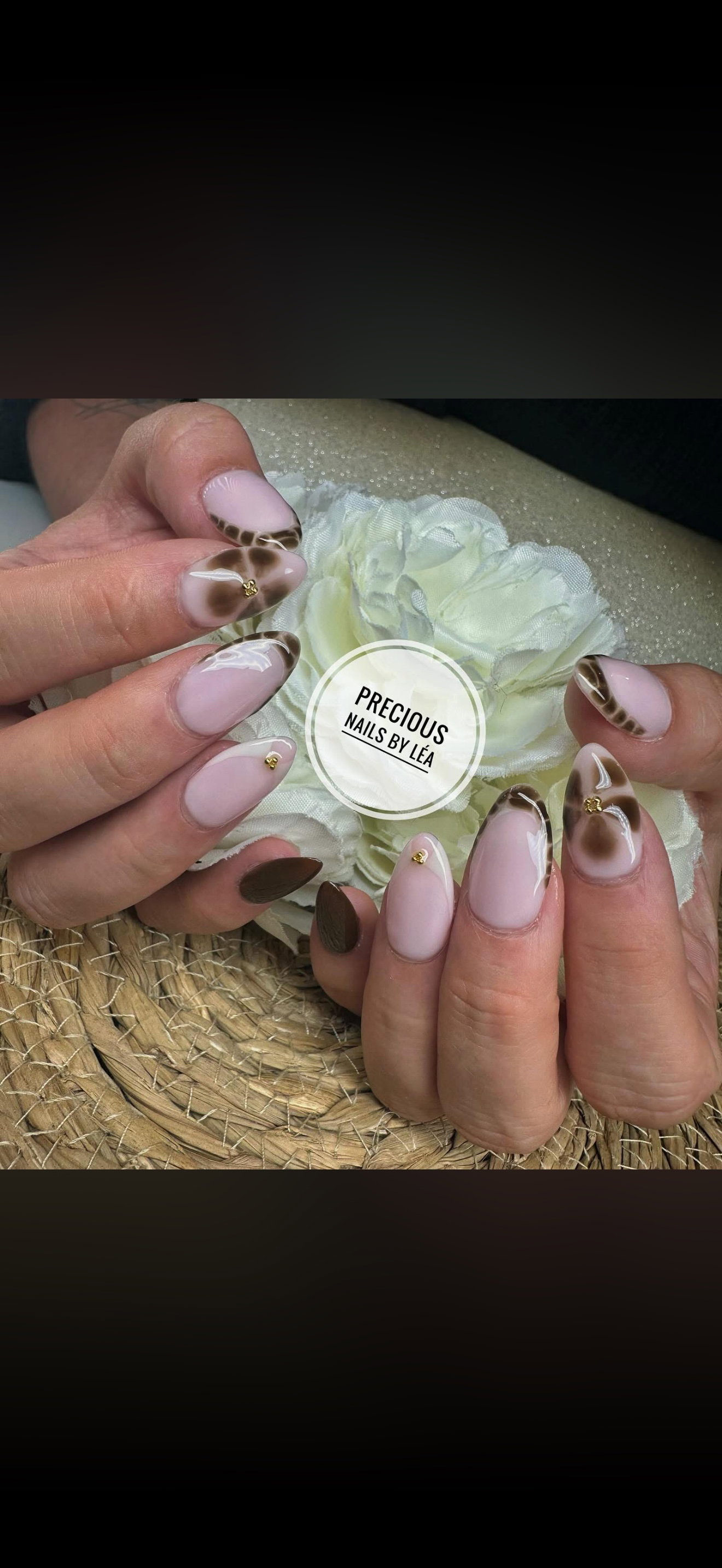 Precious nails by Léa
