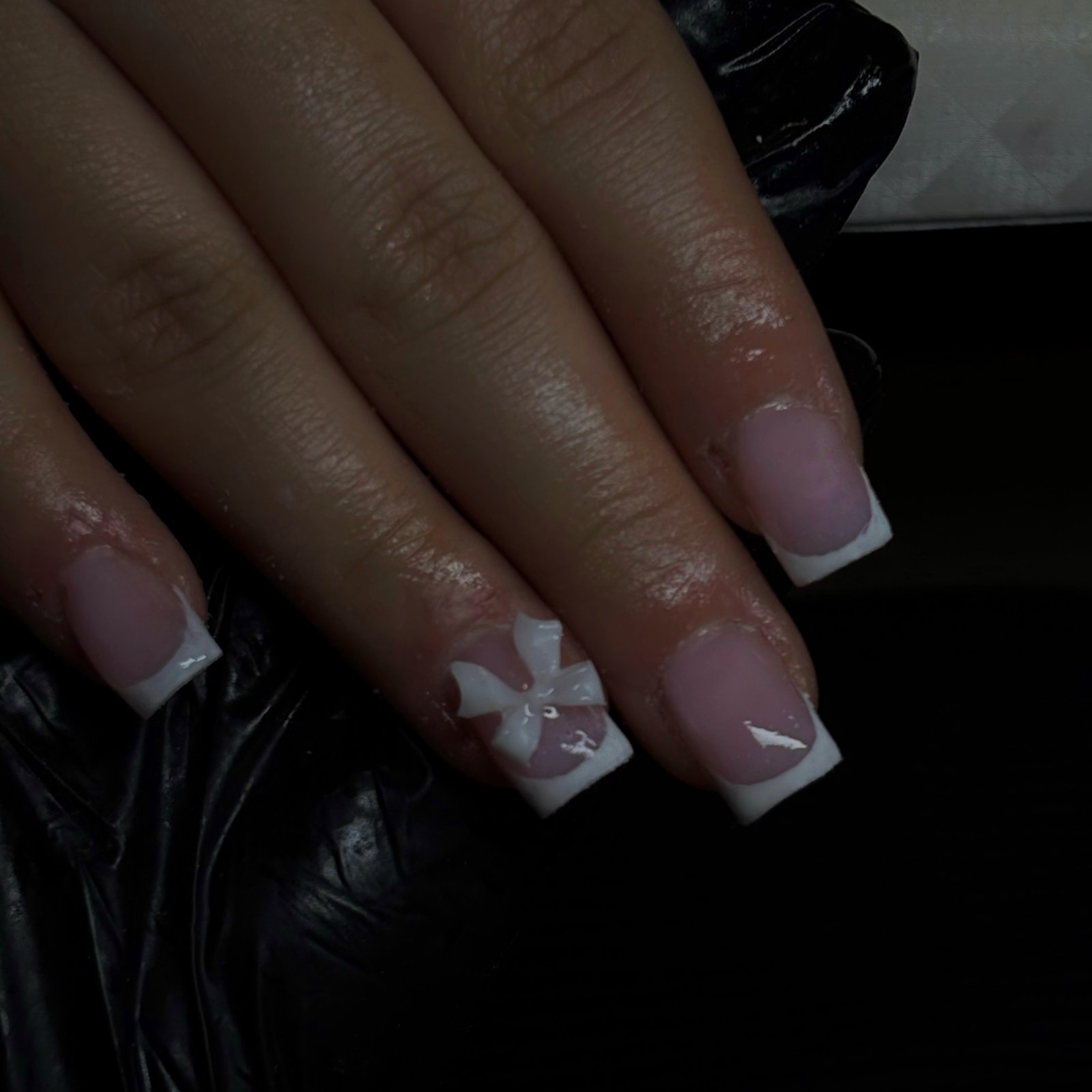 Helnails