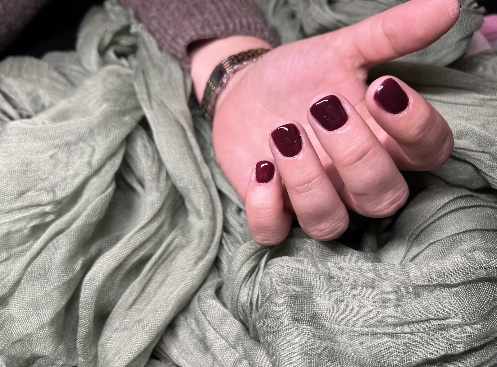 MNonails