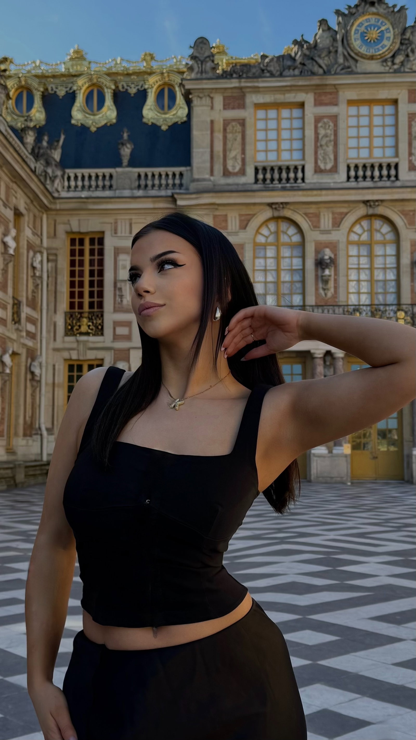 Houseoflashe