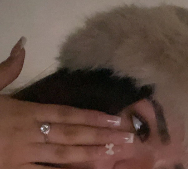 Nailsbynzi