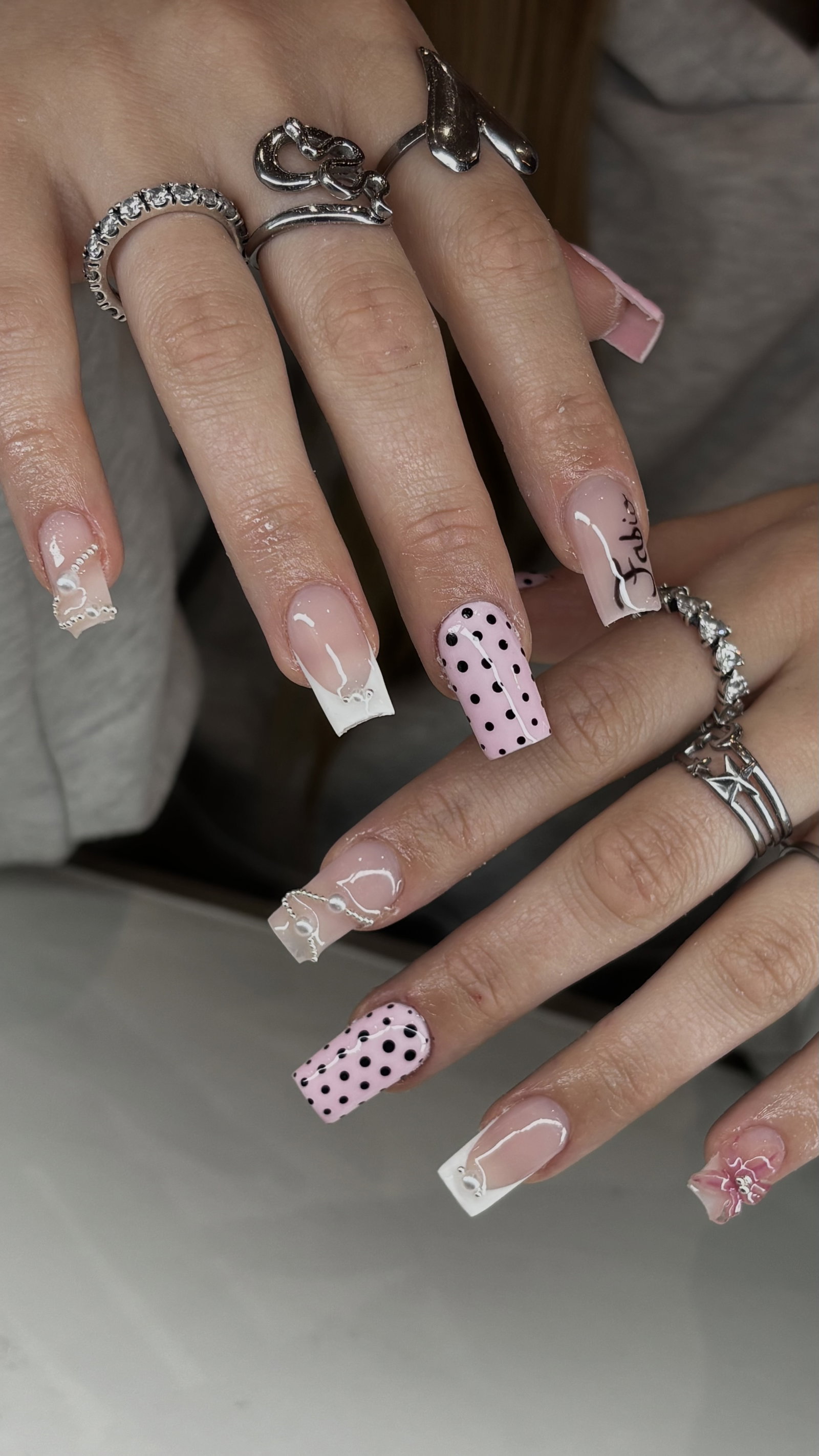 LAWANAILS
