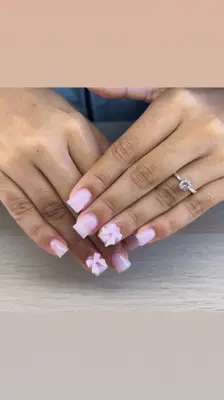 ad.nailsbeauty
