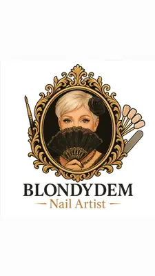 Blondydem_nails
