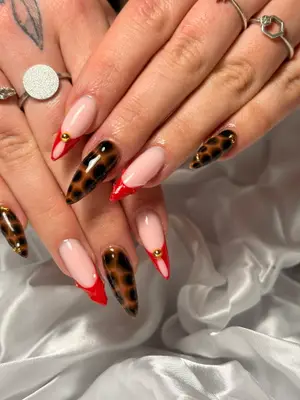 Mhnails