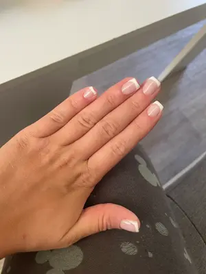 khnails