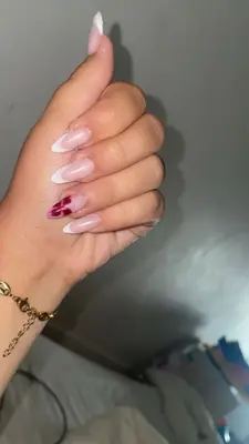 Bynails