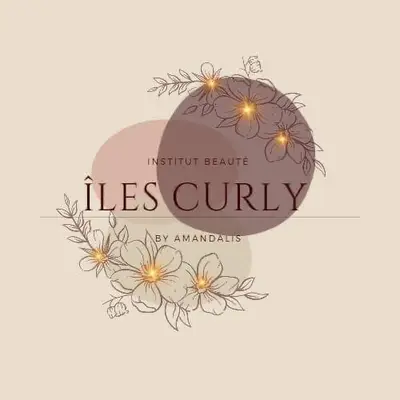 Iles curly by amandalis