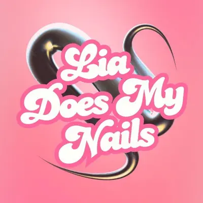 LIADOESMYNAILS