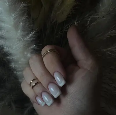 Edwy nails