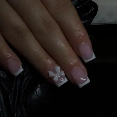 Helnails