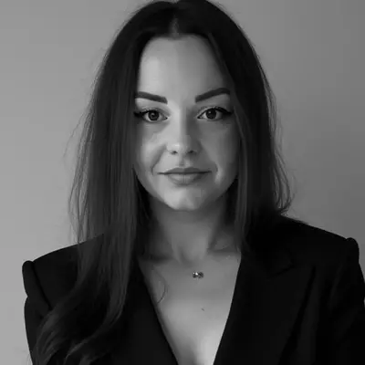 Neomie Gadeyne - Nail artist