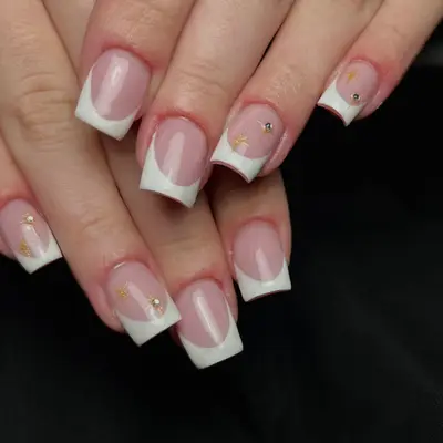 Prettynailz.byc