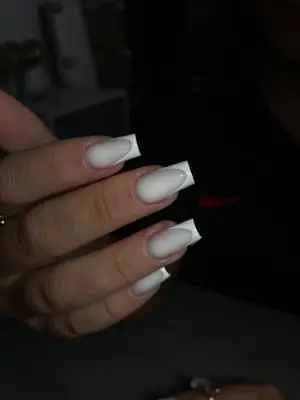 nailsbyiloo