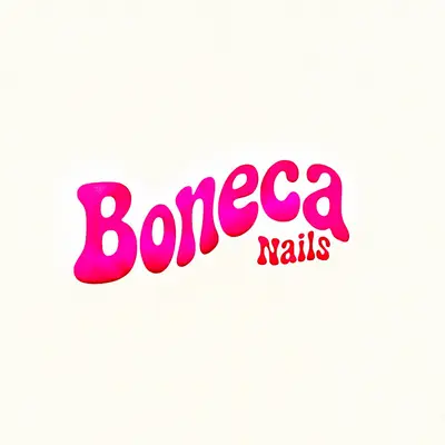 Boneca nails