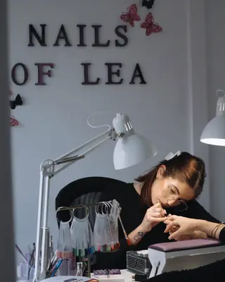 nailsoflea