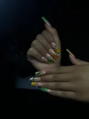 the_barbienails