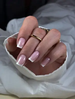 Rose beauty nails