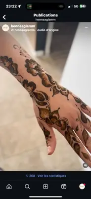 HENNAAGLAM