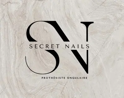 Secret nails