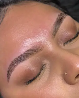 Browbyleonie