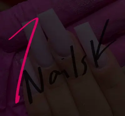 @7nailsk