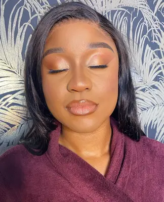 MakeMeUp_Sy