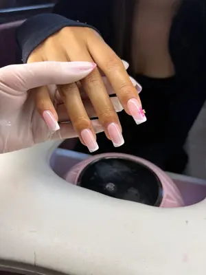 Nail’slunaa