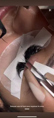 Pretty Little Lashes