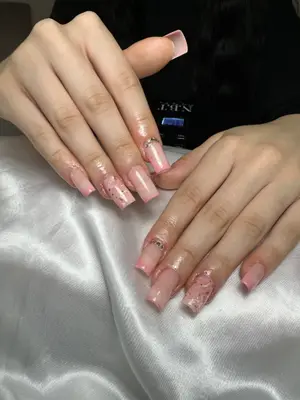 nails_blossom._