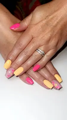 NinaNails