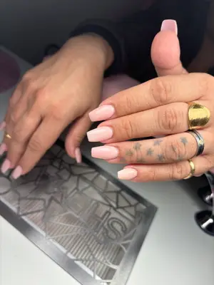 shaynanails