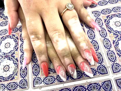 auroreetnails