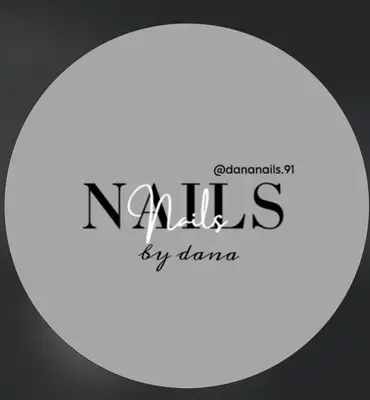Dana nails