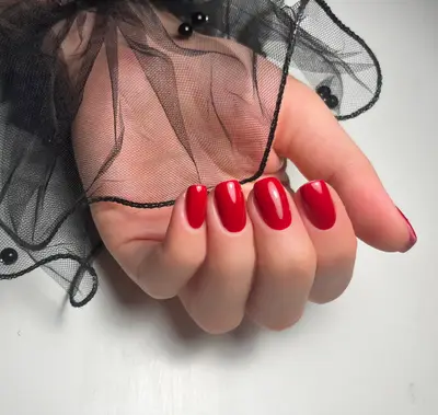 Nails Beaujolais