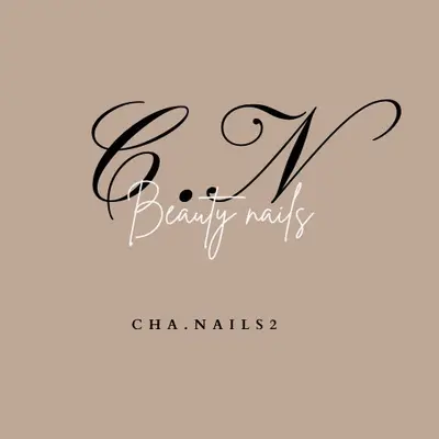 Cha.nails2