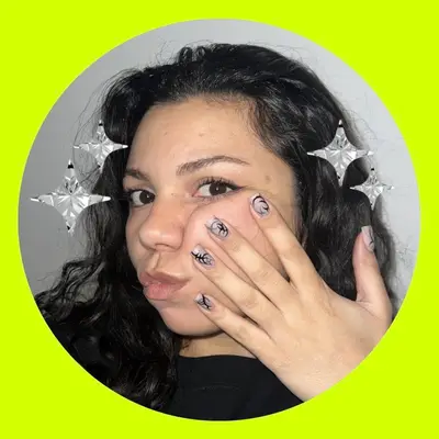 NEFNAILZ