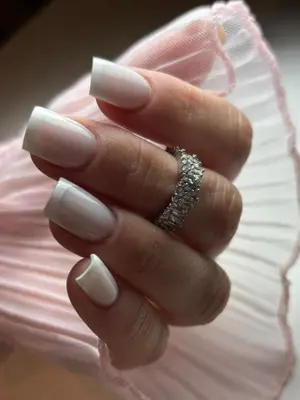 Pr_Nails