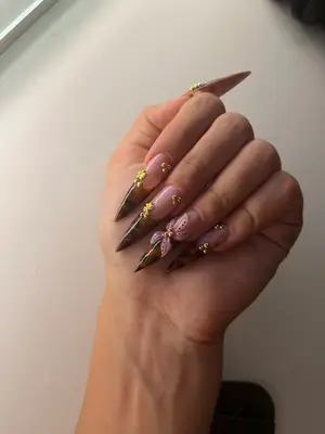 nails by maud