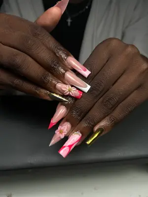 Nails by Gaga