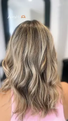 AD beauty artist