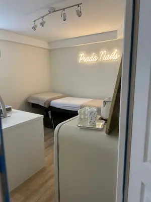 Prada nails