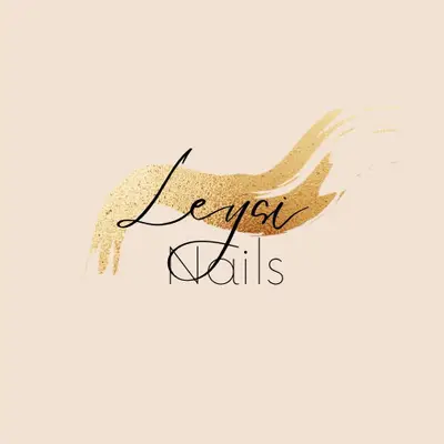 leysi_nails
