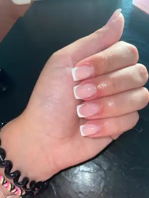 m.xnails