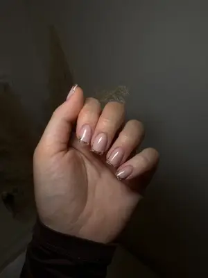 cmnnails