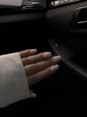 Nail_hg_chalon