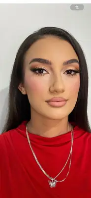 Mina_make_up_hairstyle