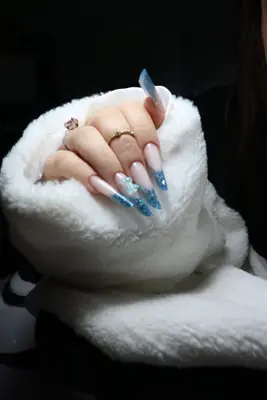 Nails by Lidia
