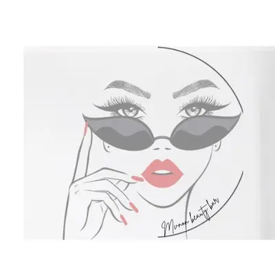 Mvnon nail's